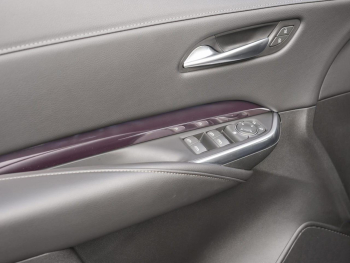 CADILLAC XT4 2.0 Turbo Luxury AWD Kamera Totwinkel SHZ