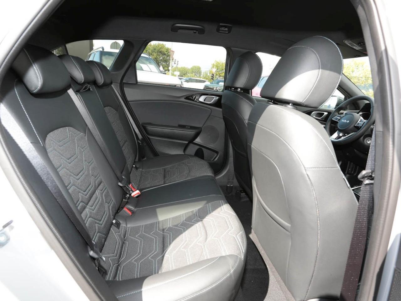 KIA Ceed SW 1.0T DCT Nightline Navi Kamera Privacy