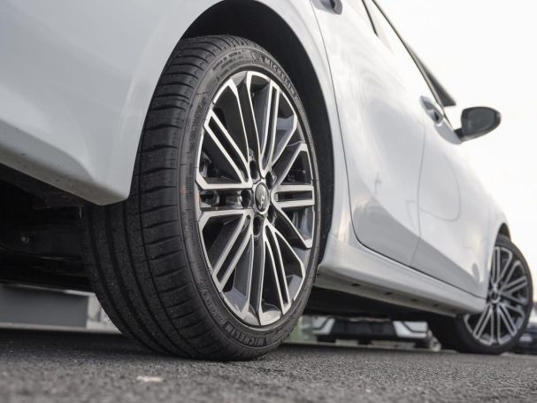 KIA Ceed SW 1.5T DCT GT-Line Navi Kamera ACC JBL