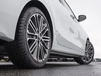 KIA Ceed SW 1.5T DCT GT-Line Navi Kamera ACC JBL