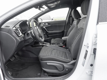 KIA Ceed SW 1.5T DCT GT-Line Navi Kamera ACC JBL