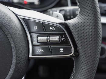 KIA Ceed SW 1.5T DCT GT-Line Navi Kamera JBL ACC