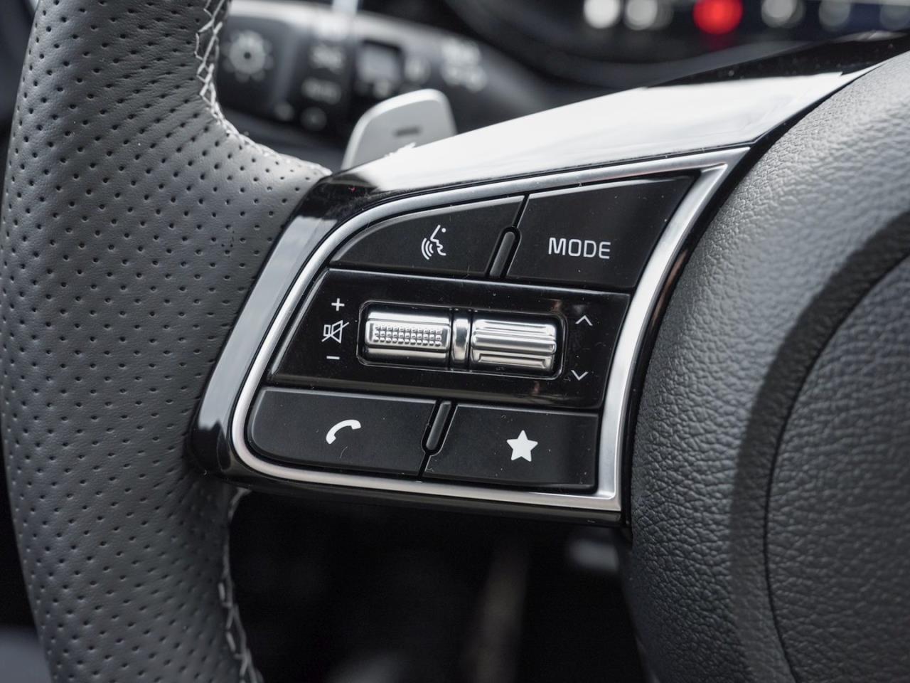 KIA Ceed SW 1.5T DCT GT-Line Navi Kamera JBL ACC