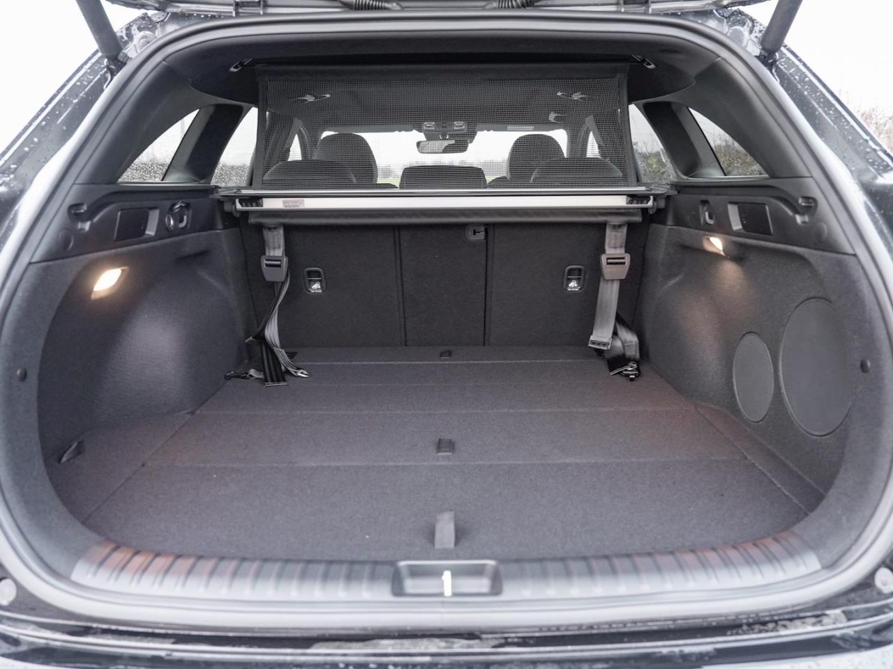 KIA Ceed SW 1.5T DCT GT-Line Panorama Kamera ACC JBL