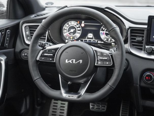 KIA Ceed SW 1.5T DCT GT-Line Panorama Kamera ACC JBL