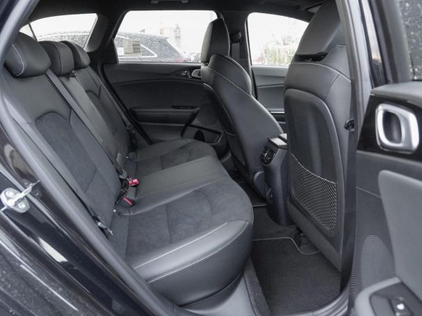 KIA Ceed SW 1.5T DCT GT-Line Panorama Kamera ACC JBL