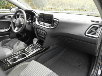 KIA Ceed SW 1.5T DCT Spirit Navi JBL-Sound ACC Kamera