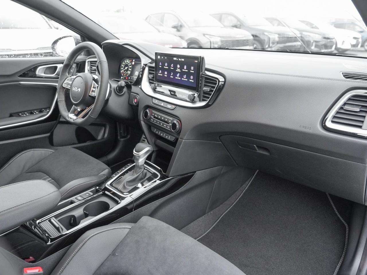 KIA Ceed 1.5T DCT GT-Line Navi Kamera ACC JBL