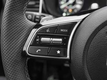 KIA Ceed 1.5T DCT GT-Line Navi Kamera ACC JBL