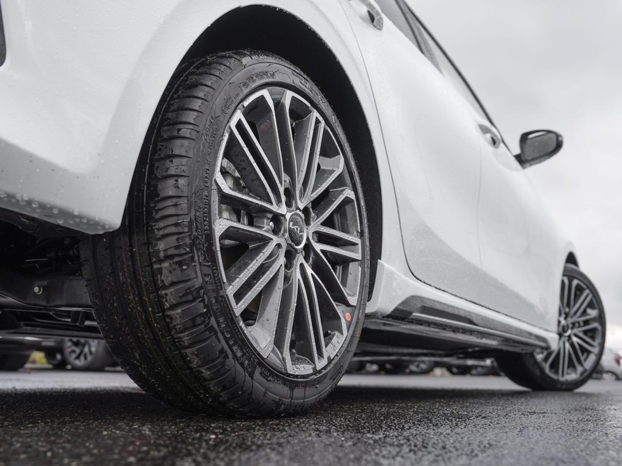 KIA Ceed 1.5T DCT GT-Line Navi Kamera ACC JBL