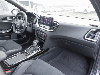 KIA Ceed 1.5T DCT GT-Line Navi Kamera JBL-Sound ACC