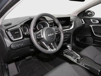 KIA Ceed 1.5T DCT Ultimate Edition Navi Kamera ACC