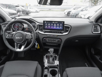KIA Ceed 1.5T DCT Vision Navi Kamera ACC Lenkradhzg