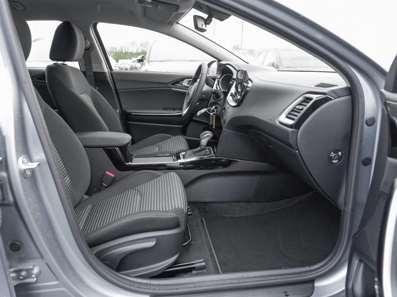 KIA Ceed 1.5T DCT Vision ACC KomfortPlusPaket SHZ