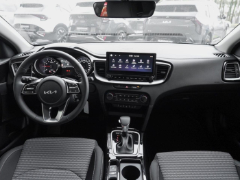 KIA Ceed 1.5T DCT Vision Navi Kamera ACC Lenkradhzg