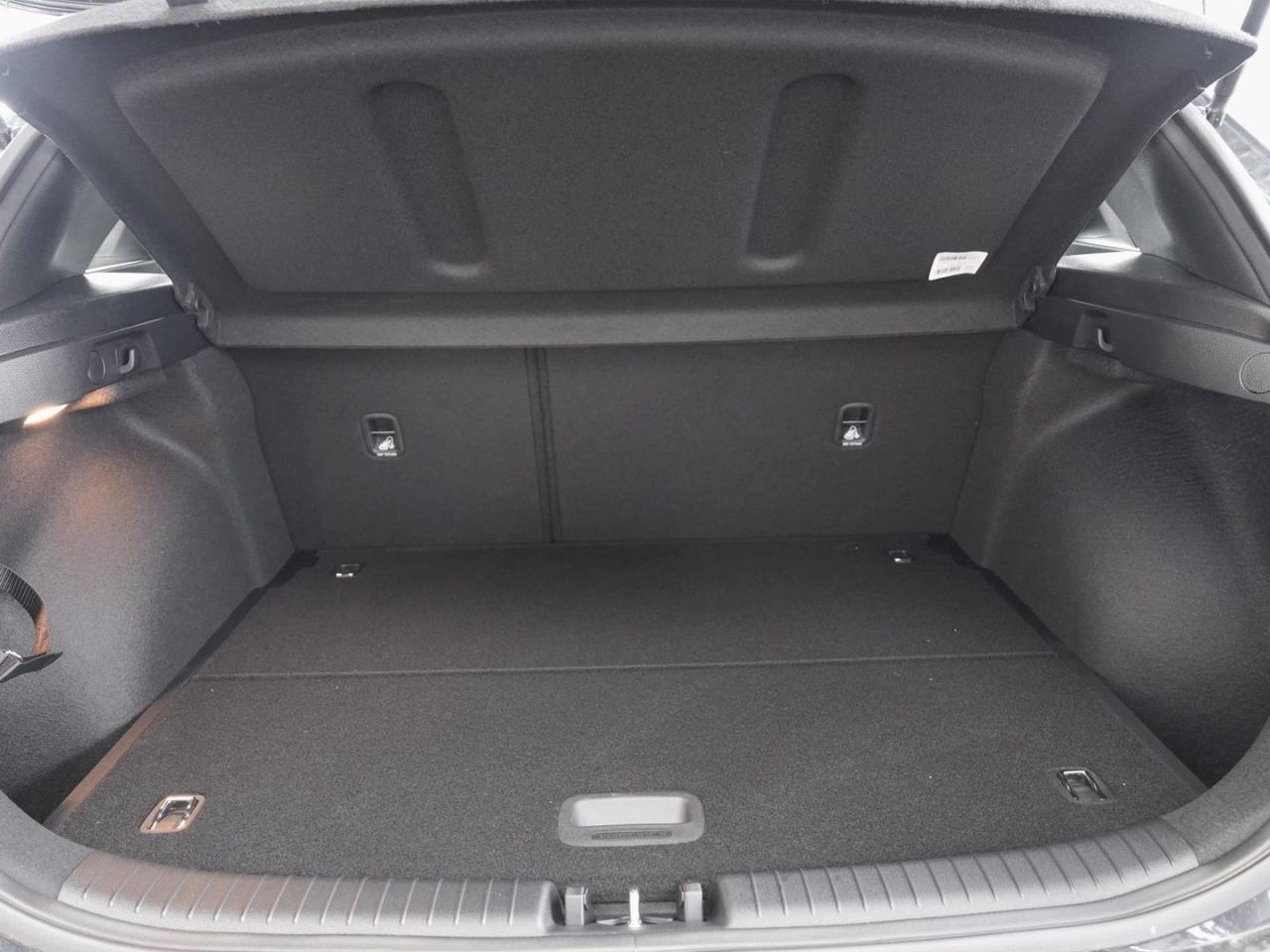 KIA Ceed 1.5T DCT Vision Navi Kamera ACC Lenkradhzg