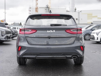 KIA Ceed 1.5T DCT Vision Navi Kamera ACC Lenkradhzg