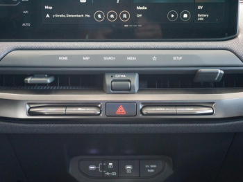 KIA EV3 81,4 kWh Earth Sound-P DriveWise 360°
