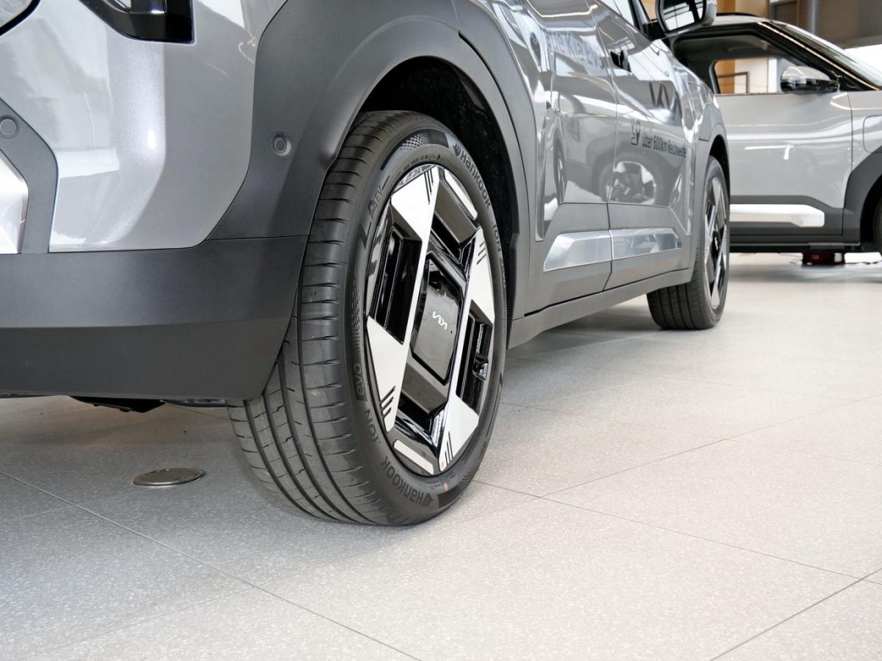 KIA EV3 81,4 kWh Earth Sound-P DriveWise 360°