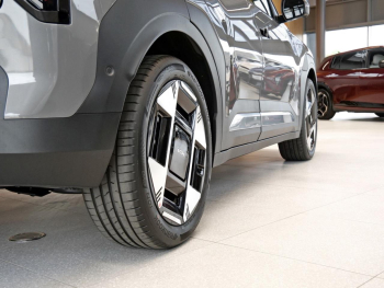 KIA EV3 81,4 kWh Earth Wärmepumpe Sound-P Ambiente