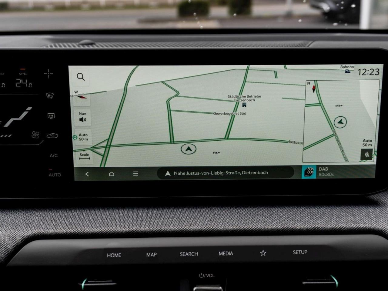 KIA EV4 Fastback 81,4 kWh Earth Navi Drive-Wise