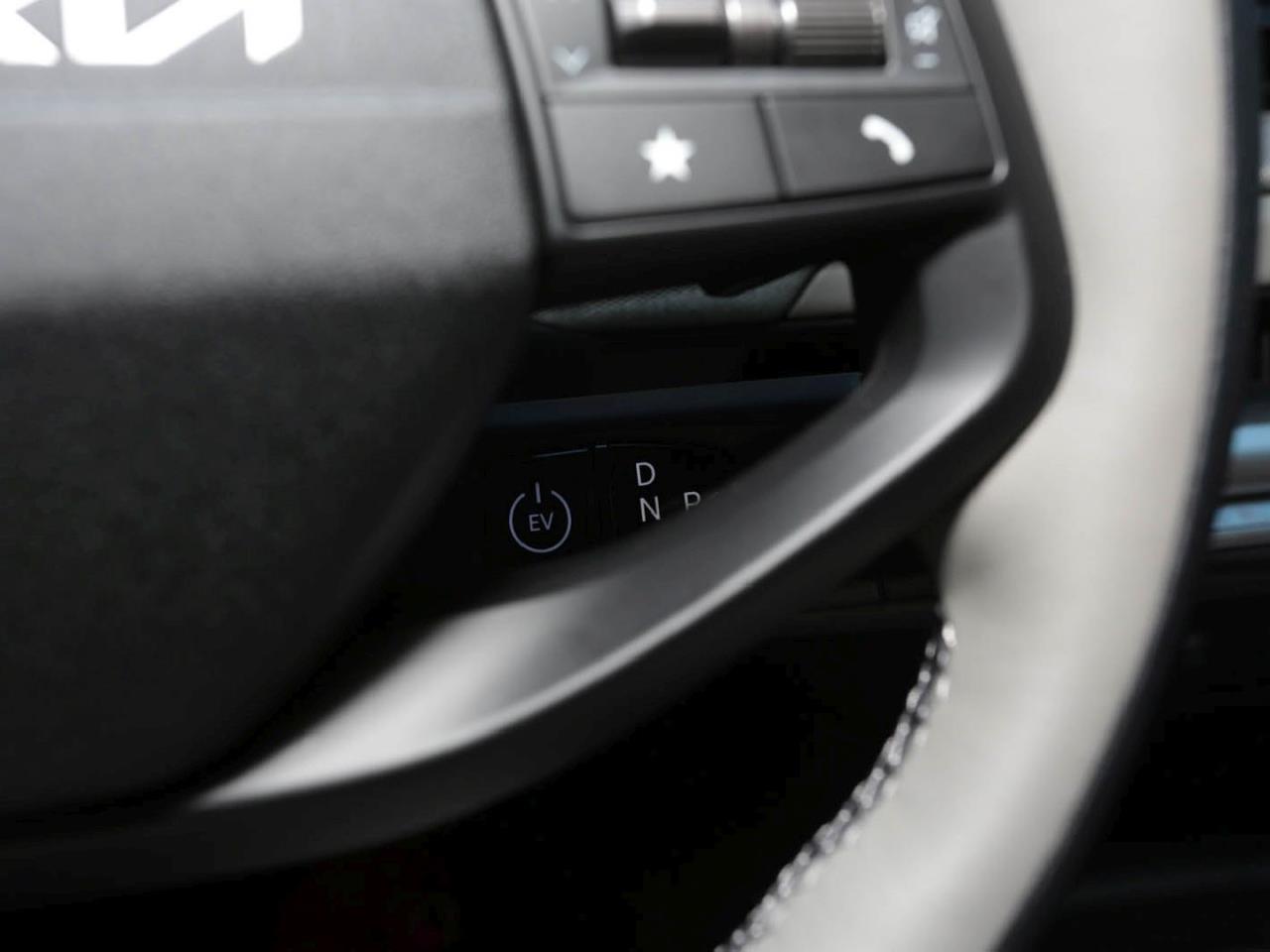 KIA EV4 81,4 kWh Earth Navi Sound-Paket 360° ACC