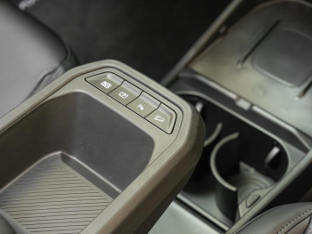 KIA EV4 81,4 kWh Earth Navi Schiebedach Sound-P 360°