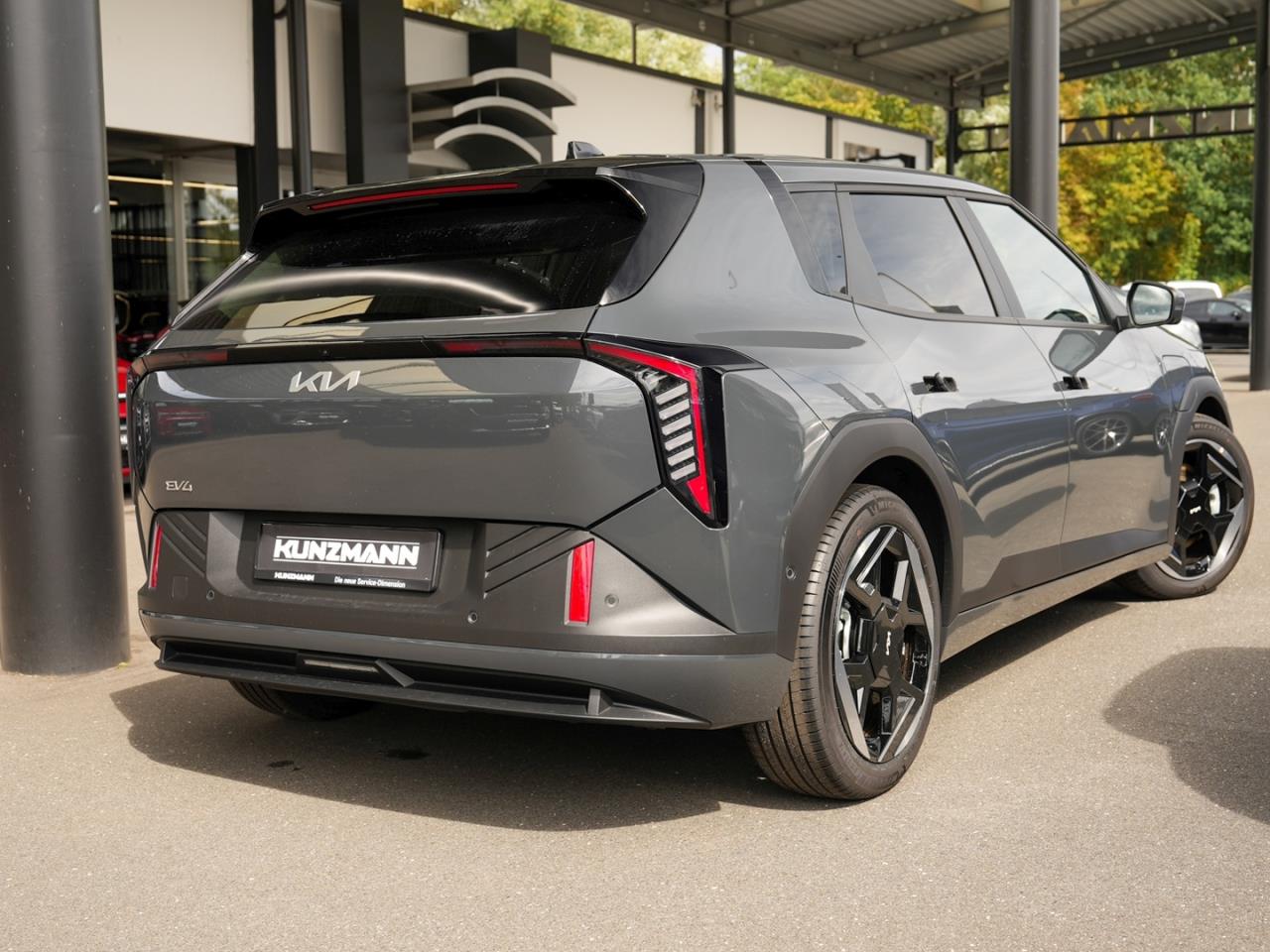 KIA EV4 81,4 kWh Earth Navi Panorama HeadUp 360°