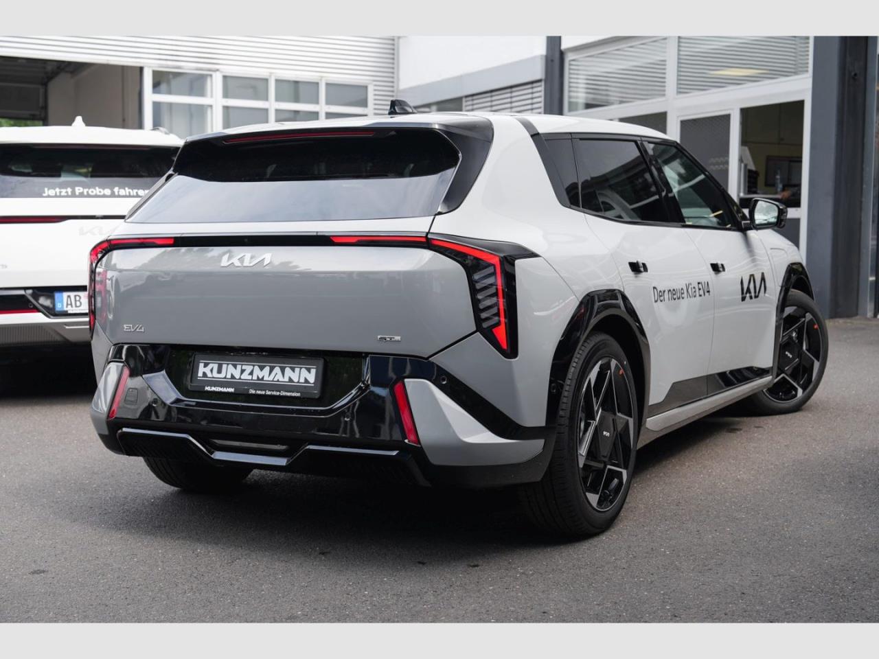 KIA EV4 81,4 kWh GT-Line Glasdach Harman/Kardon HUD