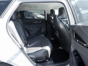 KIA EV6 84 kWh Earth DriveWise Sound-P Head-Up 360°