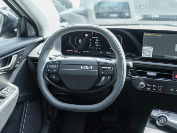 KIA EV6 84 kWh Earth DriveWise Sound-P Head-Up 360°