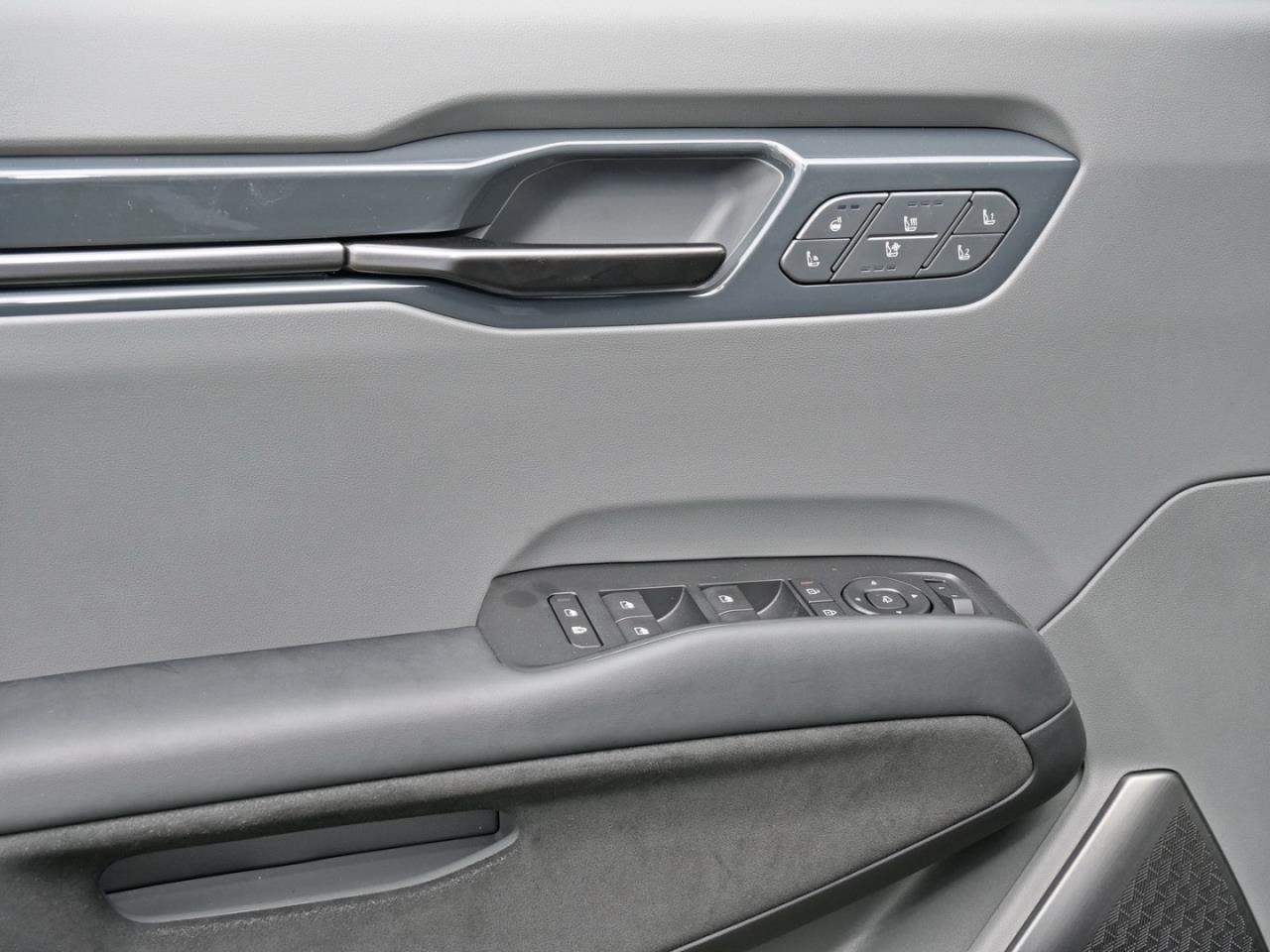 KIA EV9 GT 99,8 kWh AWD Panorama HeadUp 360° ACC
