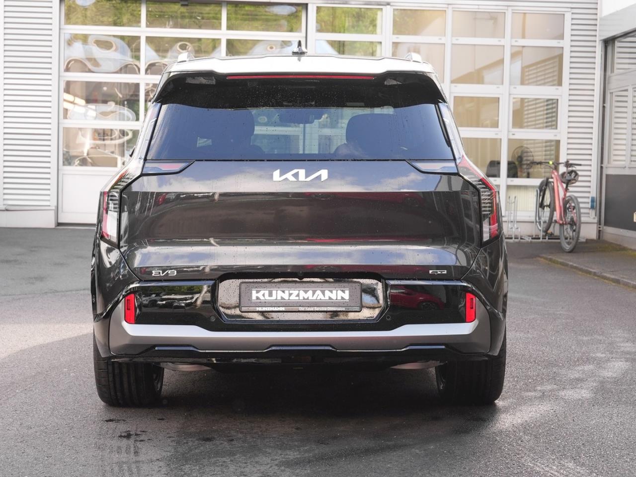 KIA EV9 GT 99,8 kWh AWD Panorama HUD 360° ACC AHK