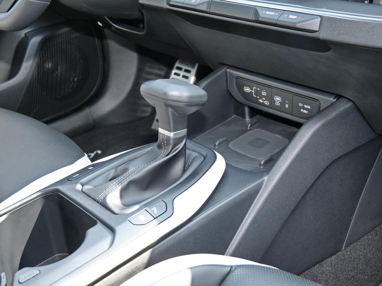 KIA K4 SW 1.6T DCT GT-Line Sound-P DriveWise HUD