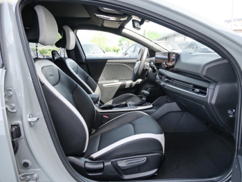 KIA K4 SW 1.6T DCT GT-Line Glasdach DriveWise SoundP