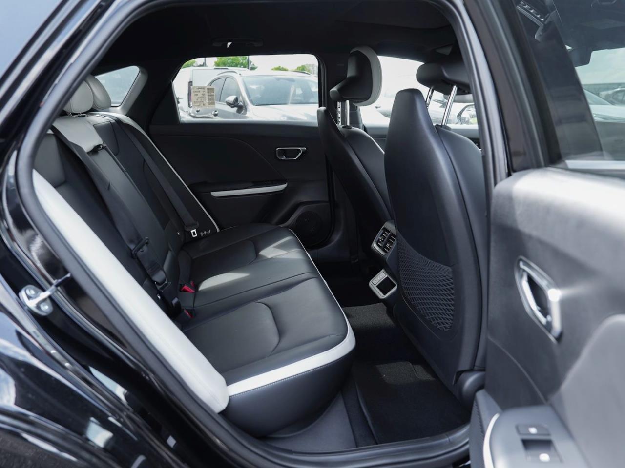 KIA K4 1.6T DCT GT-Line Panorama HeadUp SpurH 360°