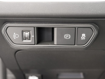 KIA K4 1.6T DCT GT-Line DriveWise Sound-P HUD 360°
