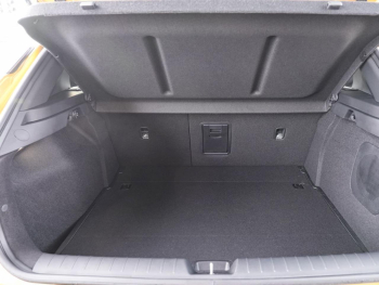 KIA K4 1.6T DCT GT-Line Memory Navi Harman/Kardon