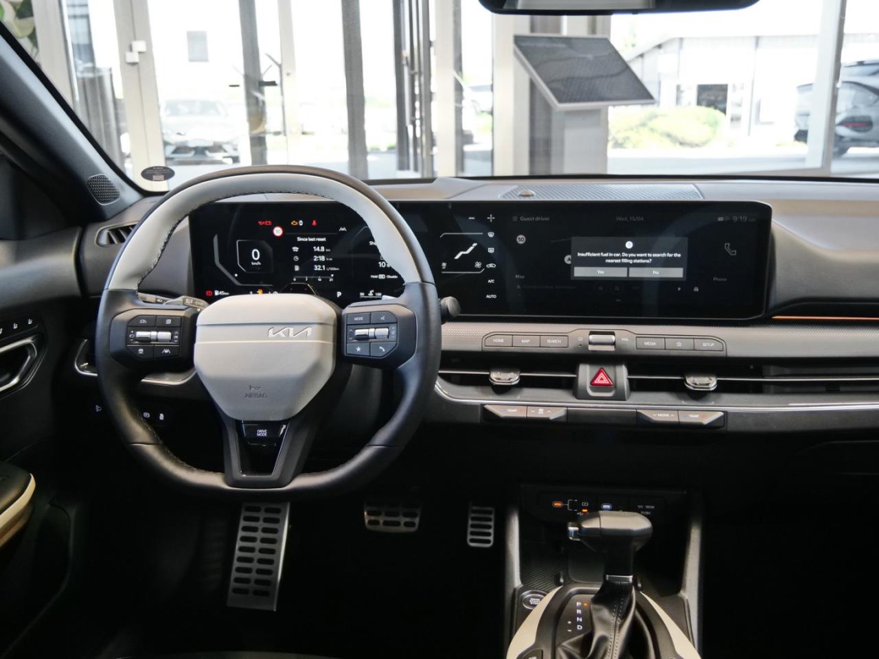 KIA K4 1.6T DCT GT-Line Glasdach Harman/Kardon 360°