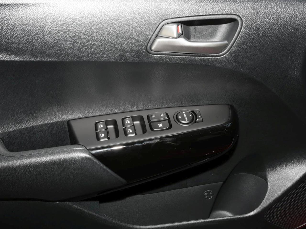 KIA Picanto 1.0 Vision Navi Kamera Lenkradheizung