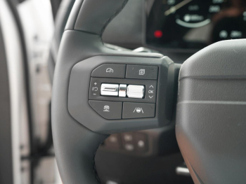 KIA Seltos 1.6T DCT AWD X-Line Harman/Kardon HUD 360°