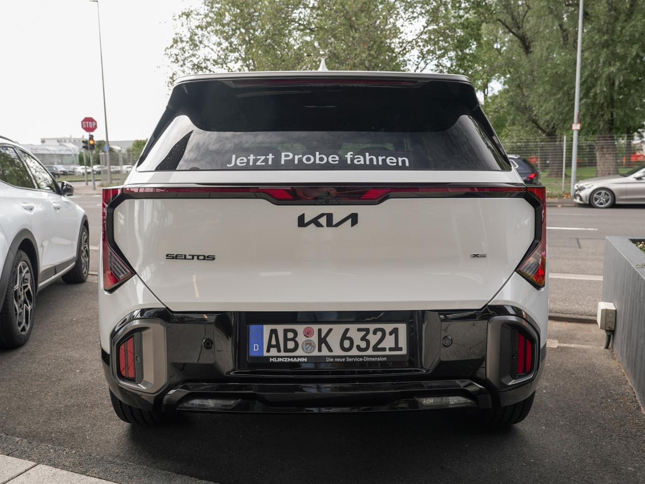 KIA Seltos 1.6T DCT AWD X-Line Harman/Kardon HUD 360°
