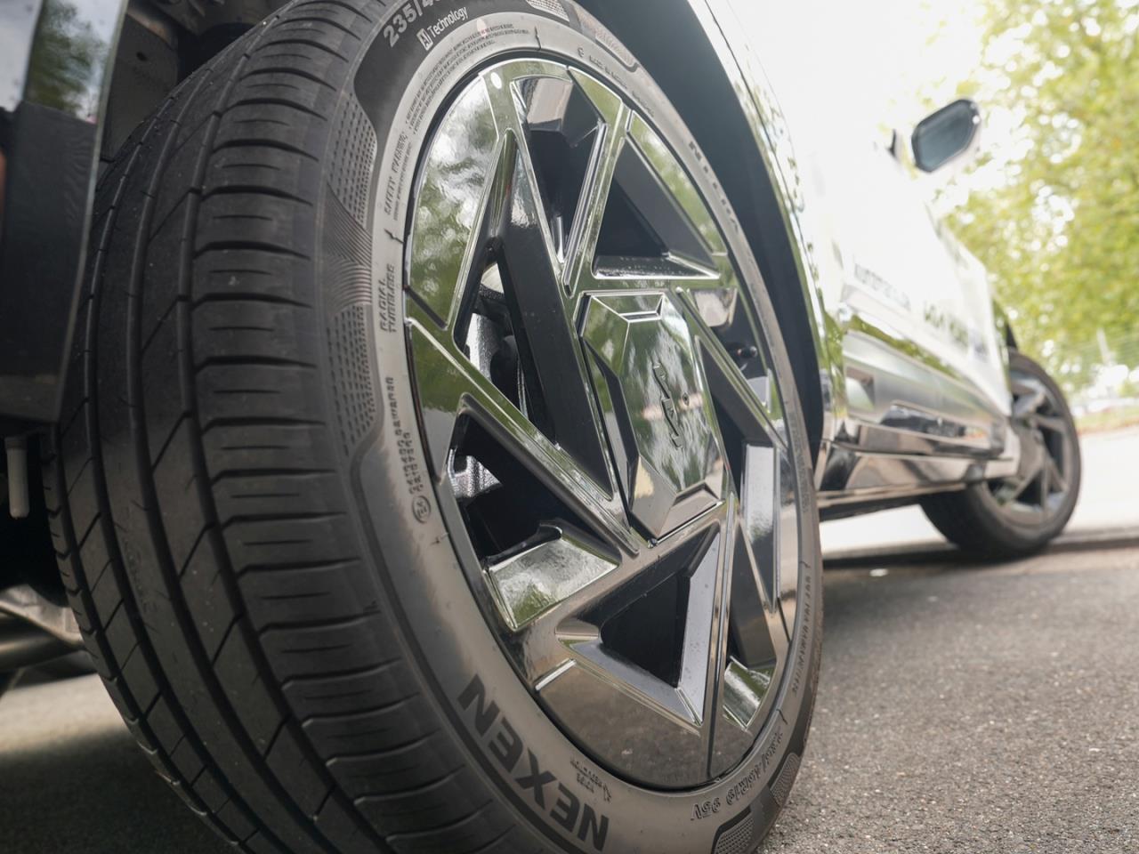 KIA Seltos 1.6T DCT AWD X-Line Harman/Kardon HUD 360°
