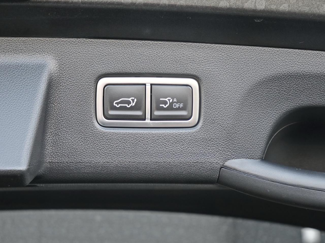 KIA Sorento 2.2 CRDi DCT AWD Platinum Panorama HUD