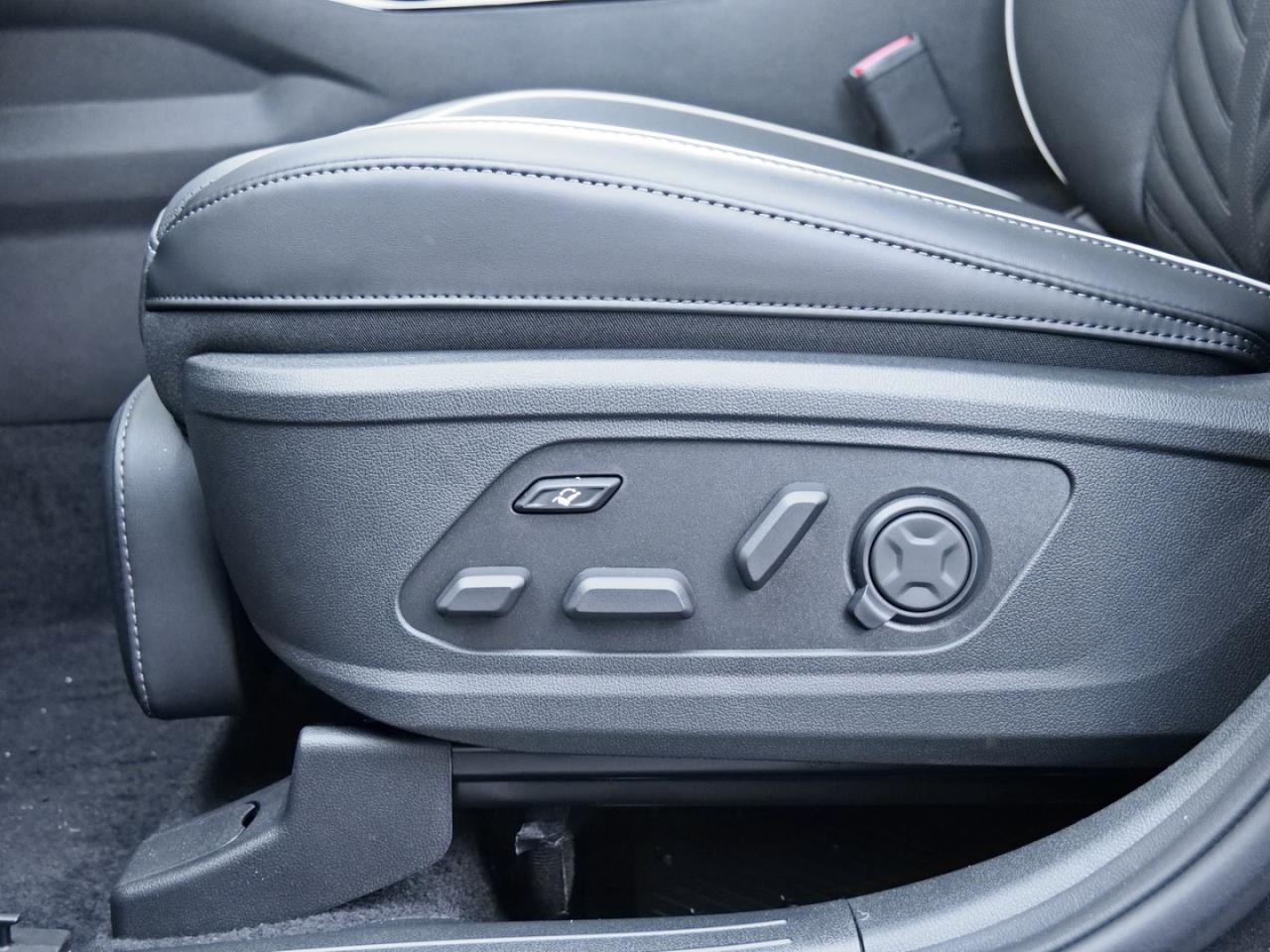 KIA Sorento 2.2 CRDi DCT AWD Platinum Panorama HUD