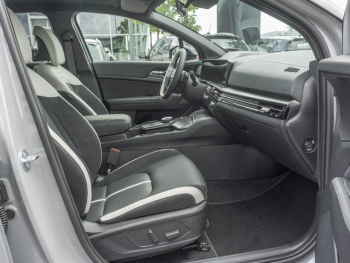KIA Sportage 1.6T DCT AWD GT-Line Panorama HUD 360°