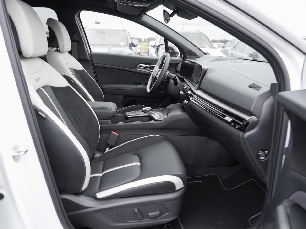 KIA Sportage 1.6T DCT GT-Line Panorama HeadUp ACC