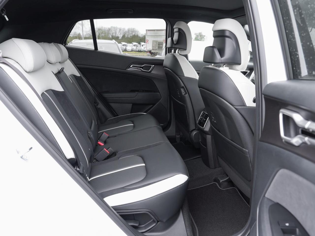 KIA Sportage 1.6T DCT GT-Line Navi Panorama HeadUp