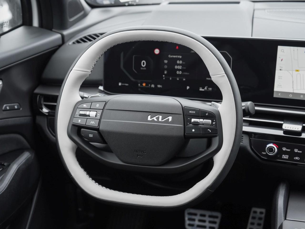 KIA Sportage 1.6T DCT GT-Line Navi Panorama HeadUp
