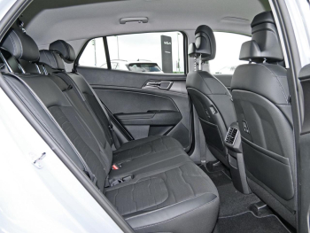 KIA Sportage 1.6T DCT Spirit Navi Kamera Privacy ACC